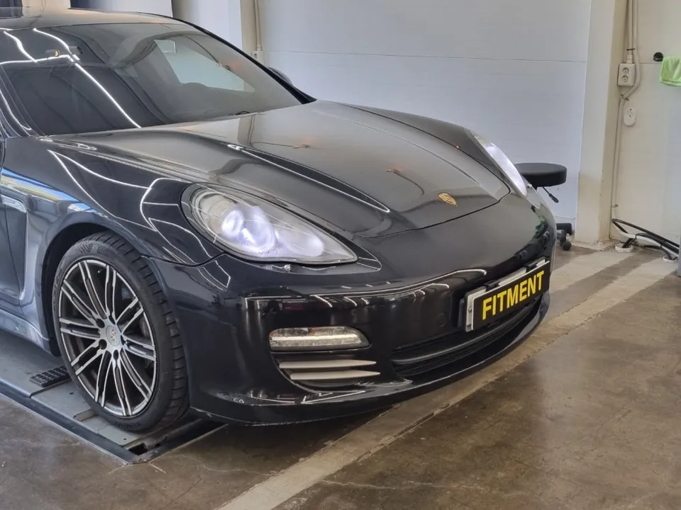 Porsche Panamera 970 body kit - Porsche Panamera 970 Body Kit Installation Review photo 4