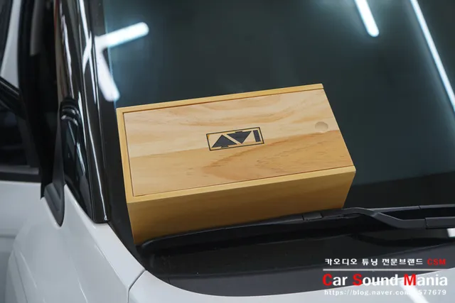 Kia Carnival KA4のカーオーディオ施工事例 施工写真 4-1