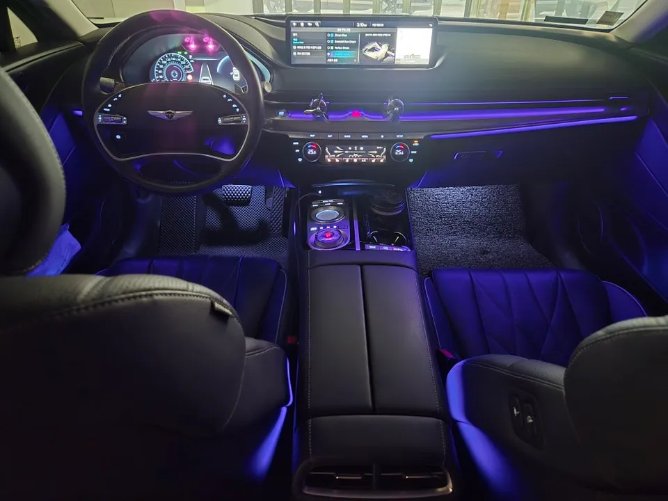 Mercedes-Benz S-Class ambient lighting - Mercedes-Benz S-Class Ambient Lighting Review: Cost & Results photo 4