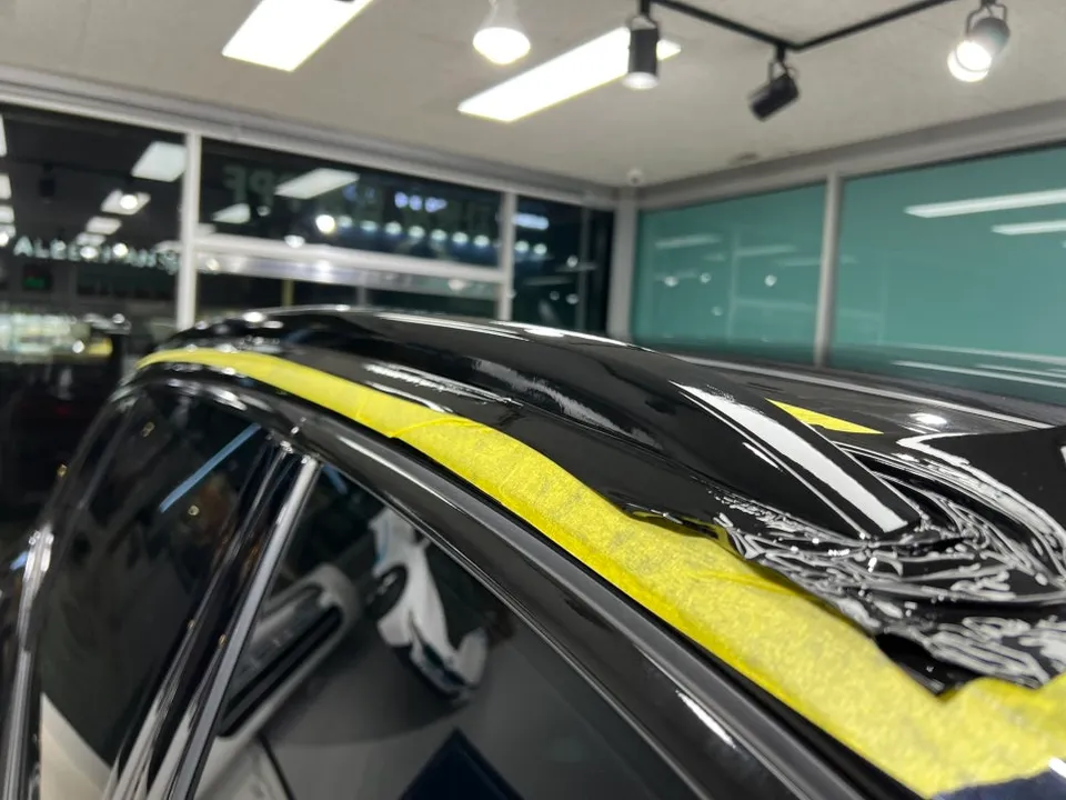 Audi Q7のカーラッピング事例 施工写真 1-3