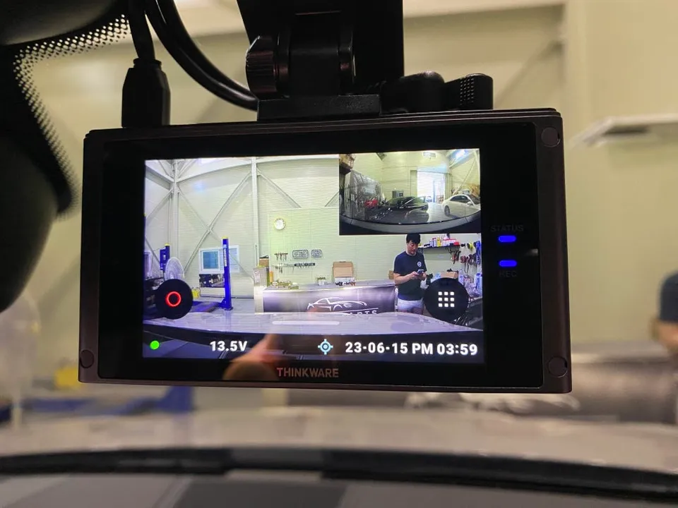 Porsche Cayenne E3 dash cam - Porsche Cayenne E3 Dash Cam Installation Review — Enhanced Securi photo 3