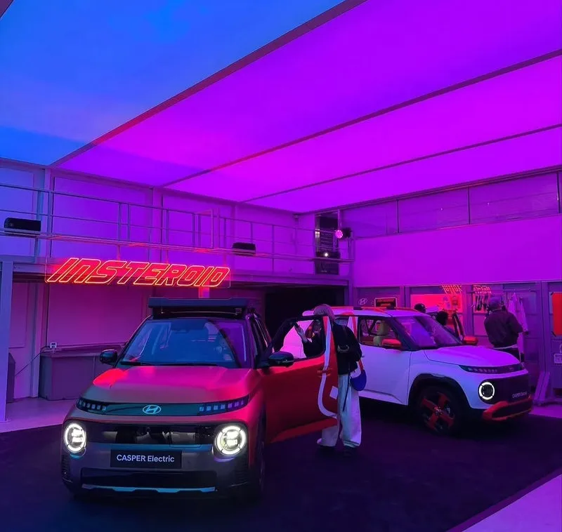 Hyundai Casper Electricのカーラッピング事例 施工写真 4-2