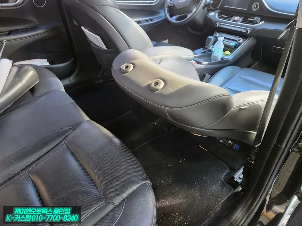 Hyundai Grandeur IG interior customization - Hyundai Grandeur IG Seat Reclining Customization Review photo 4
