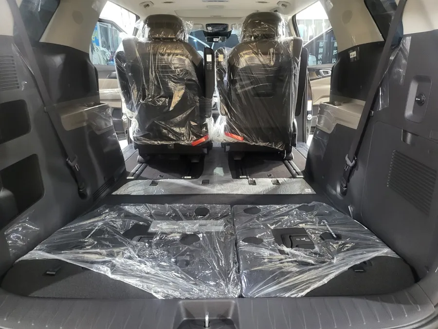Kia Carnival KA4 seat ventilation - Kia Carnival KA4 Seat Climate Upgrade Review photo 5