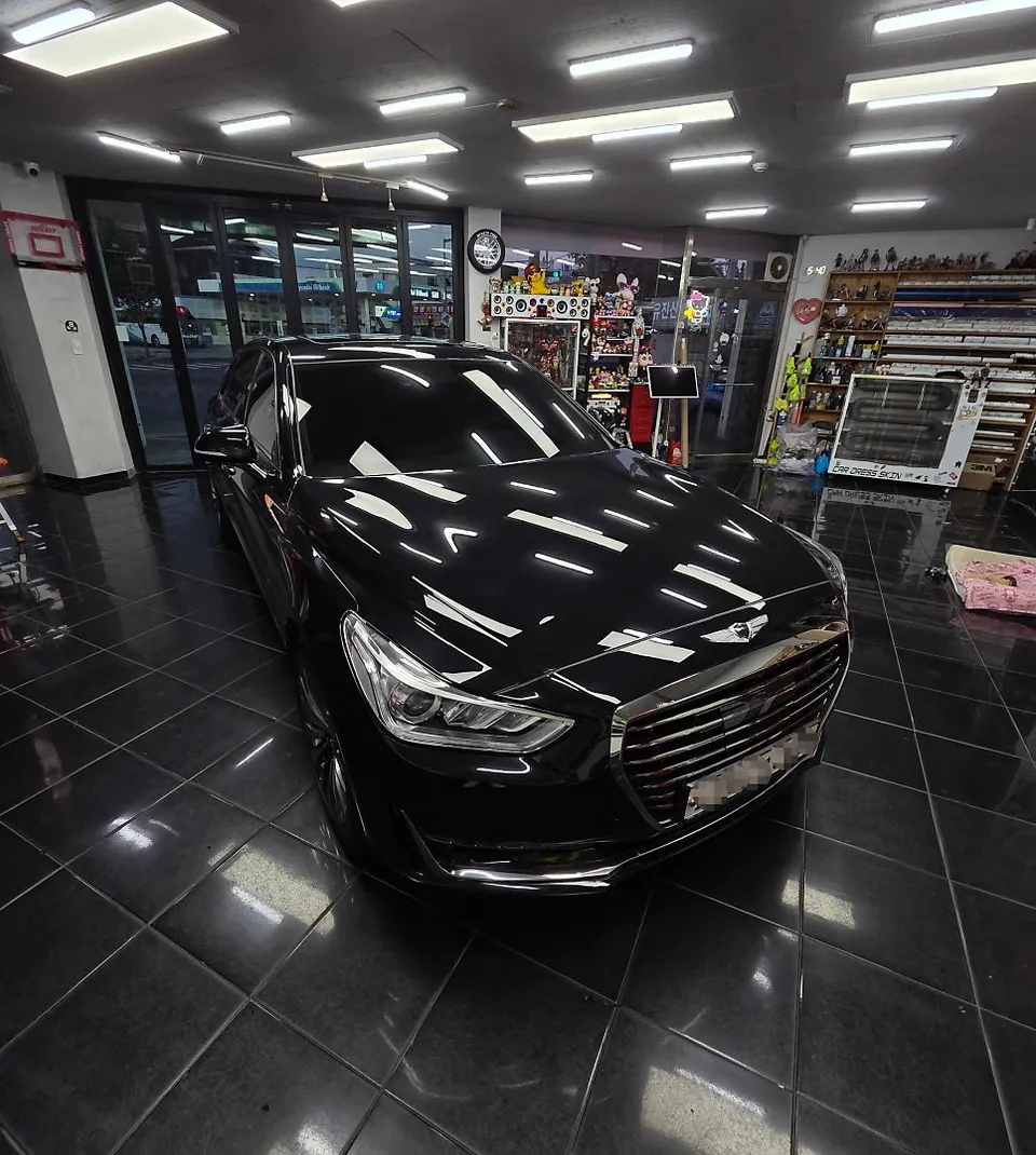 Genesis EQ900のカーラッピング事例 写真
