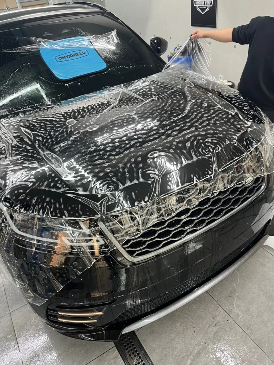 レンジローバー・ヴェラール PPF施工事例｜費用目安・仕上がり 施工写真 6