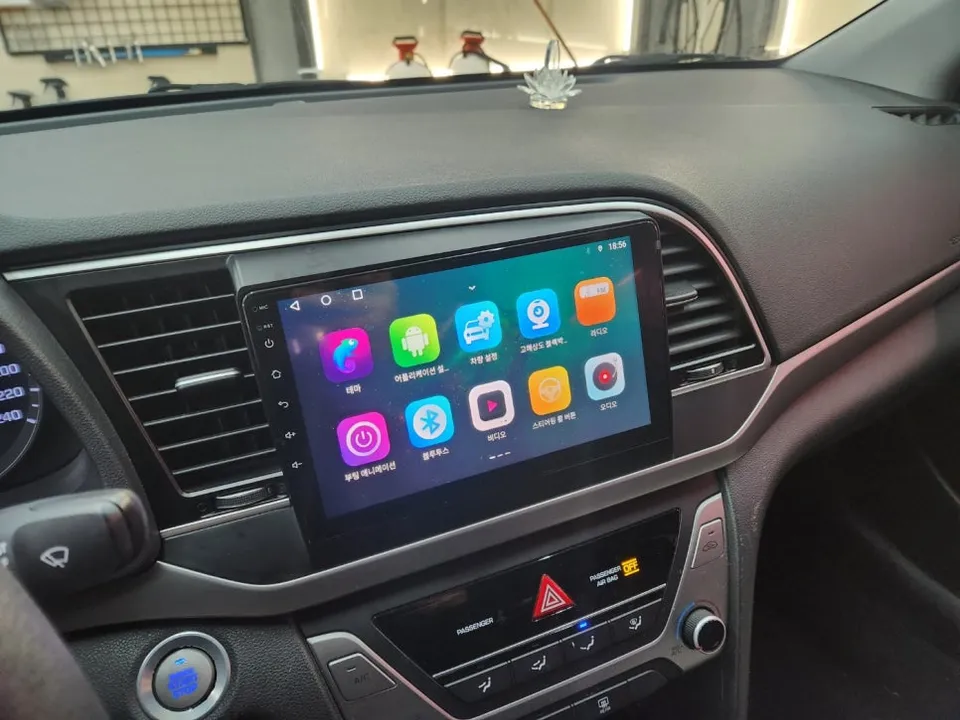 Hyundai ElantraのAndroid Auto・CarPlay取付事例 施工写真 1-2