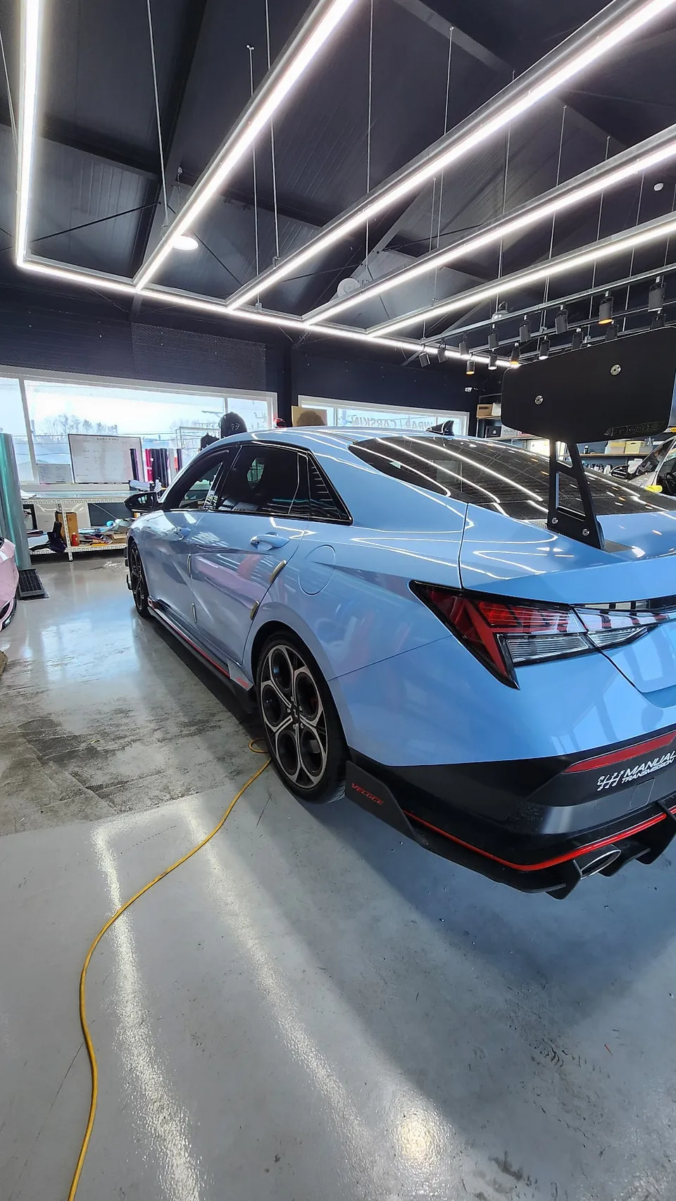Hyundai Elantra Nのカーラッピング事例｜個性を引き出すカスタム 施工写真 3-1