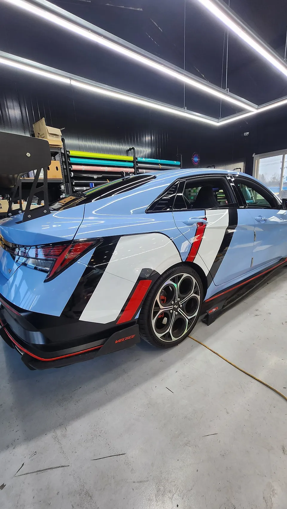 Hyundai Elantra Nのカーラッピング事例｜個性を引き出すカスタム 施工写真 2-3
