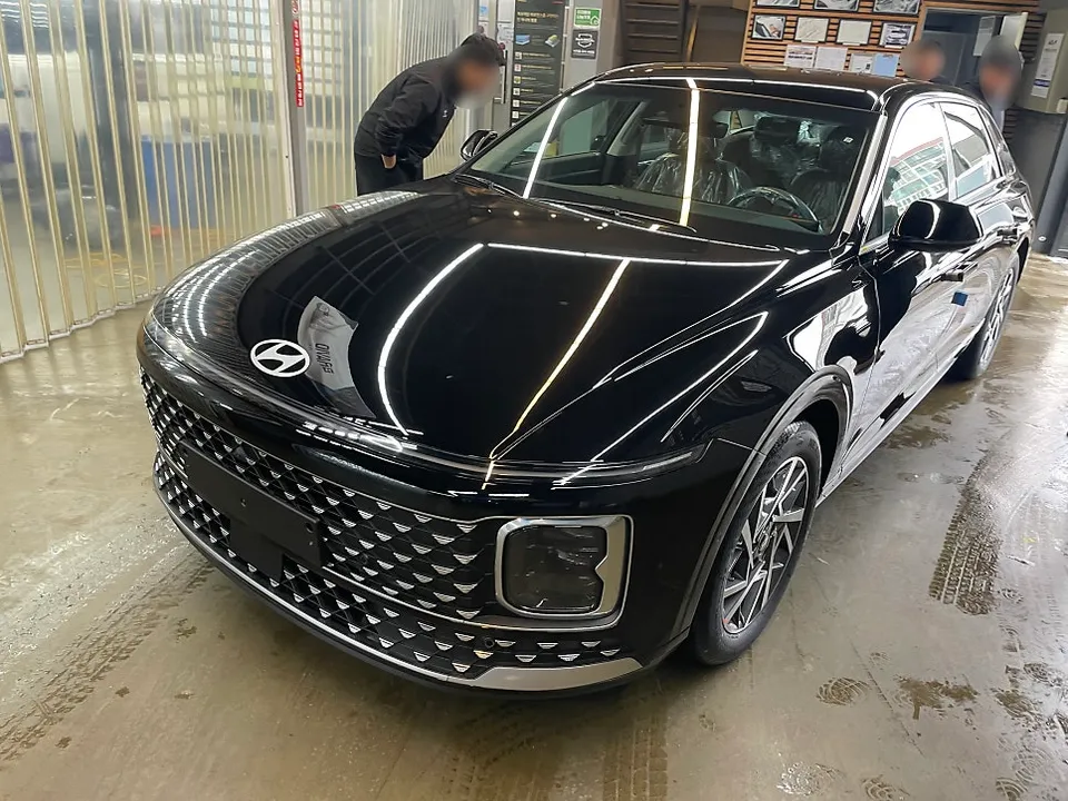 Hyundai Grandeur GN7のカーフィルム施工事例|費用目安・仕上がり 施工写真 3-1