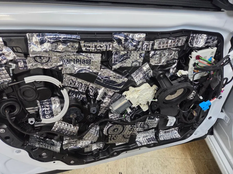 Mercedes-Benz S-Class W223 car audio - Mercedes-Benz S-Class S580 Audio Upgrade Review photo 4