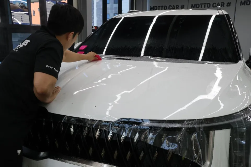 Kia Carnival PPF Review: Full Wrap Cost & Results photo 4