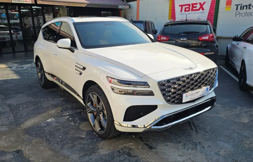 Genesis GV80 PPF施工事例|費用目安と仕上がり 施工写真 3-3
