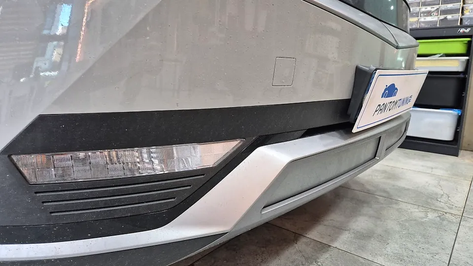 Hyundai IONIQ 5 oem options - Hyundai IONIQ 5 Factory Upgrade Review — Added Safety Features photo 3