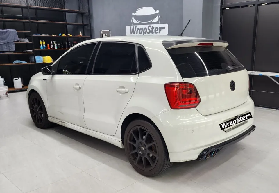 Volkswagen POLO vinyl wrap - Volkswagen Polo Vinyl Wrap Review: Satin Gray Transformation photo 6