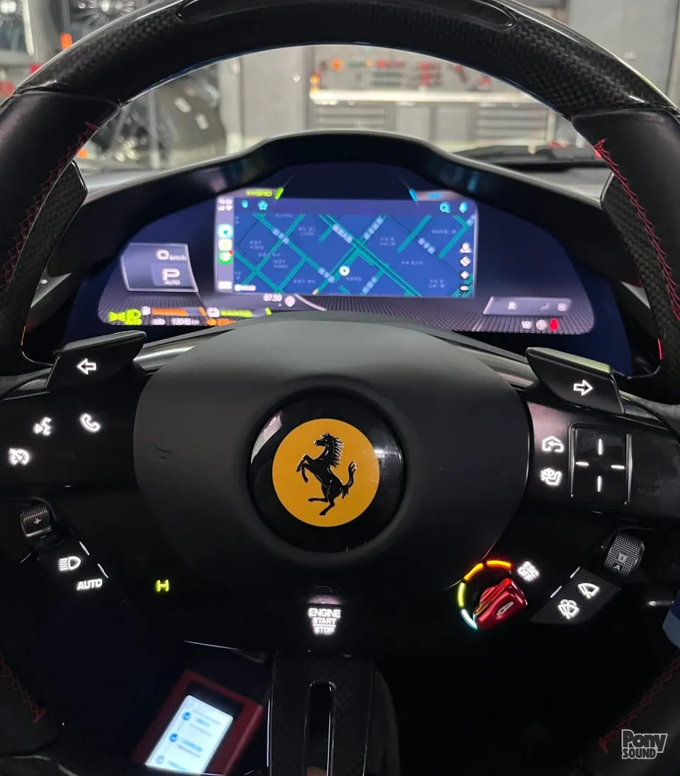 Ferrari SF90 Stradale android head unit - Ferrari SF90 Stradale CarPlay Retrofit Review photo 3