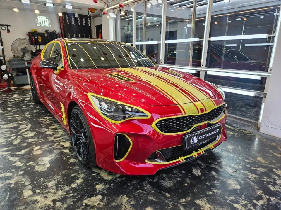 Kia Stingerのガラスコーティング事例|費用目安・仕上がり 施工写真 3-2