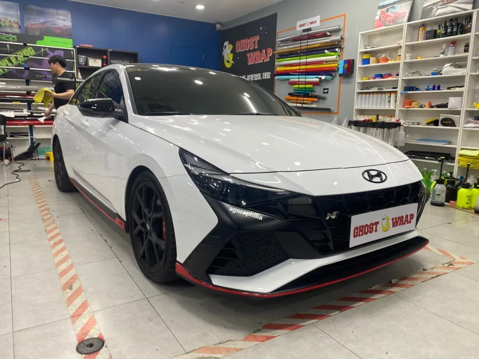 Hyundai Elantra Nのカーラッピング事例|費用目安・仕上がり 施工写真 2-3