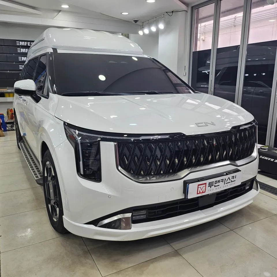 Kia Carnival Hi-Limousine PPF施工事例|韓国での実例 施工写真 3-1