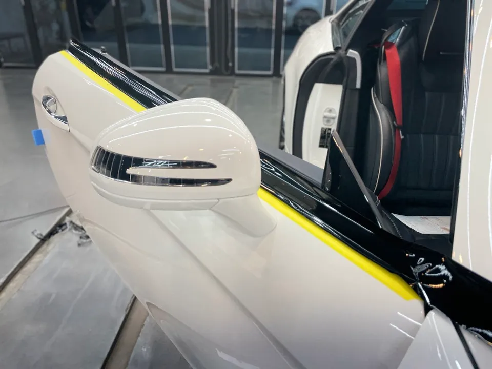 Mercedes-Benz SLのカーラッピング事例｜費用目安・仕上がり 施工写真 4-2