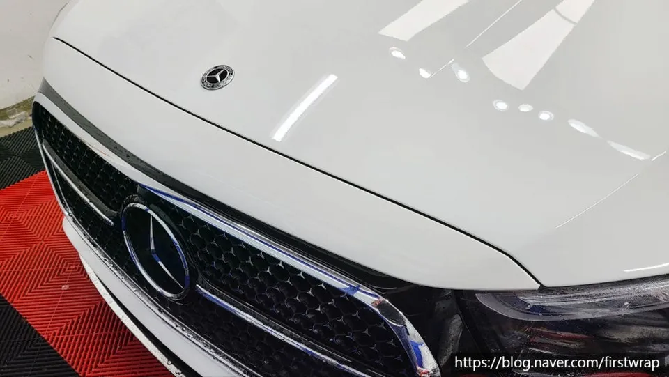 Mercedes-Benz Eクラス W214 PPF施工事例：費用目安と仕上がり 施工写真 3-1