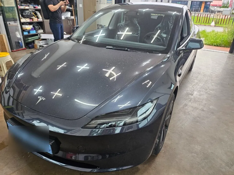 Tesla Model 3 window tinting - Tesla Model 3 Window Tinting Review: Cost & Heat Rejection photo 3