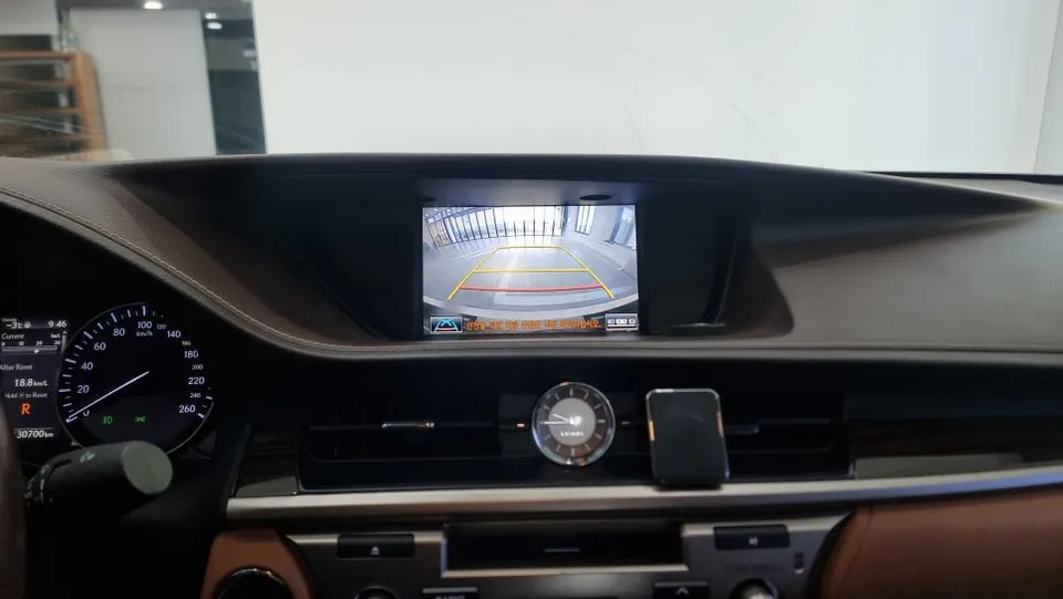 Lexus ES android head unit - Lexus ES Android Head Unit Upgrade Review photo 3