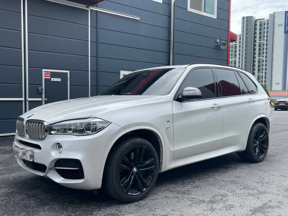 BMW X5 F15のホイールリペア・塗装事例 施工写真 2