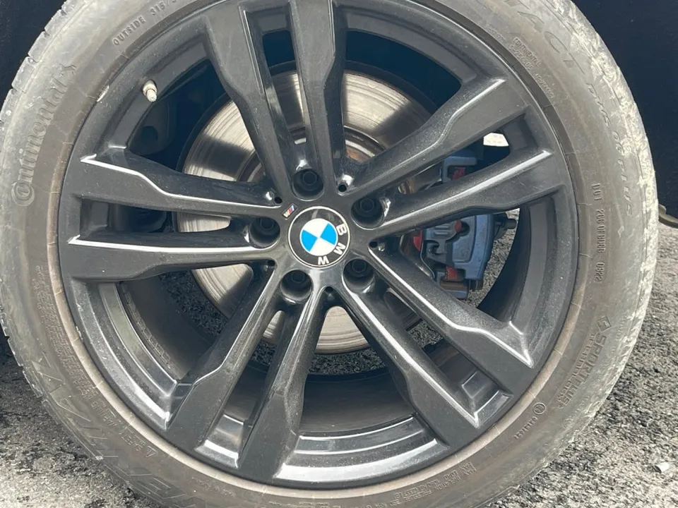 BMW X5 F15のホイールリペア・塗装事例 施工写真 6