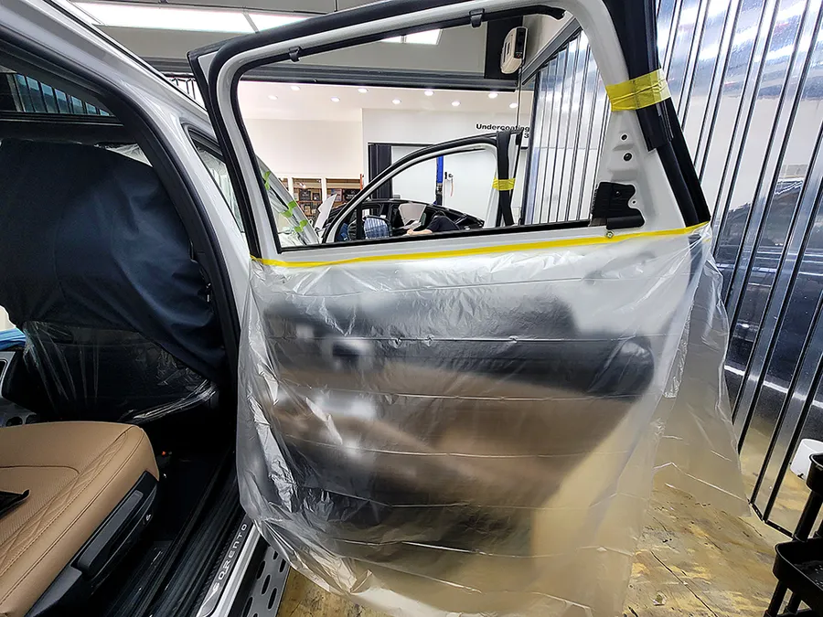 Kia Sorento MQ4のカーフィルム施工事例｜費用目安・仕上がり 施工写真 1-2