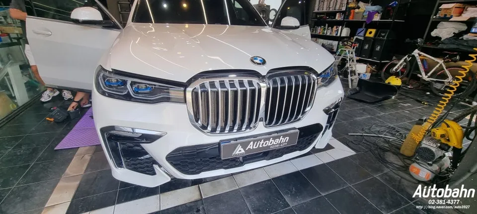 BMW X7 paint correction installation result