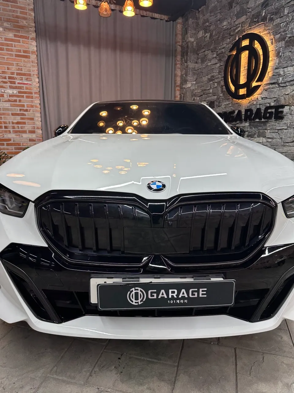 BMW 5 Series ppf - BMW 5 Series Partial Wrap: Transform Your Sedan with 2 Key Areas photo 10