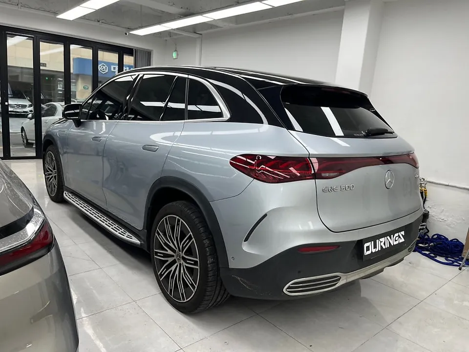Mercedes-Benz EQEのカーラッピング事例｜費用目安・仕上がり 施工写真 1-2