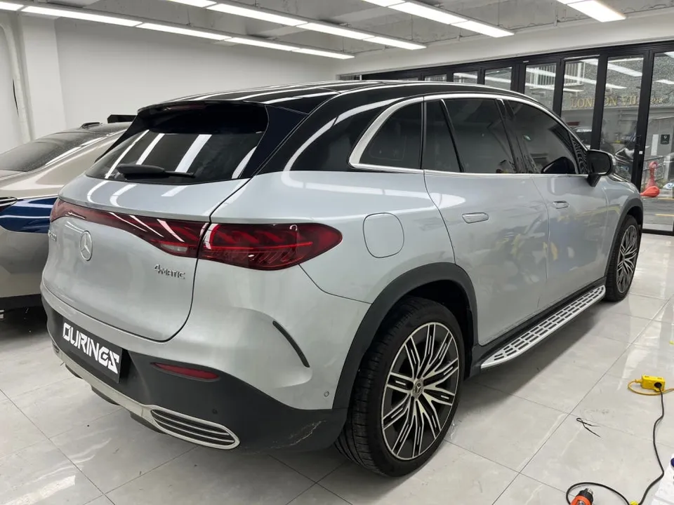 Mercedes-Benz EQEのカーラッピング事例｜費用目安・仕上がり 施工写真 2-2