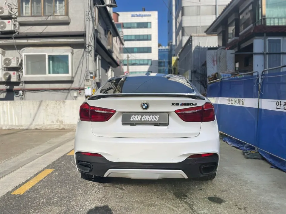 BMW X6 ppf - BMW X6 PPF Roof Wrap Review: Cost & Results photo 4