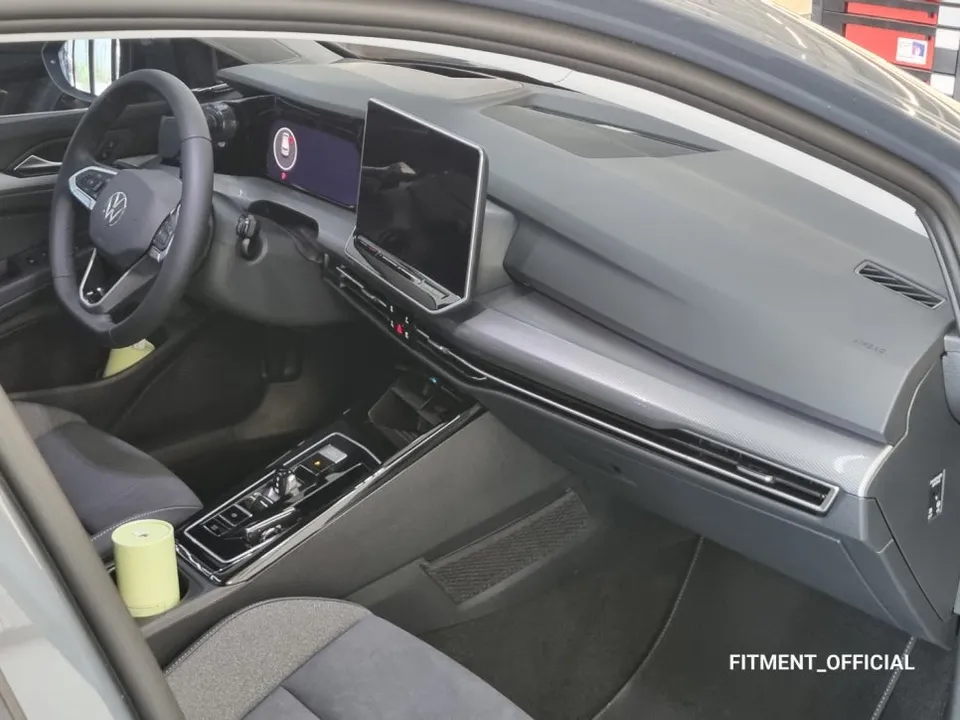 Volkswagen Golfのカーオーディオ施工事例 施工写真 5