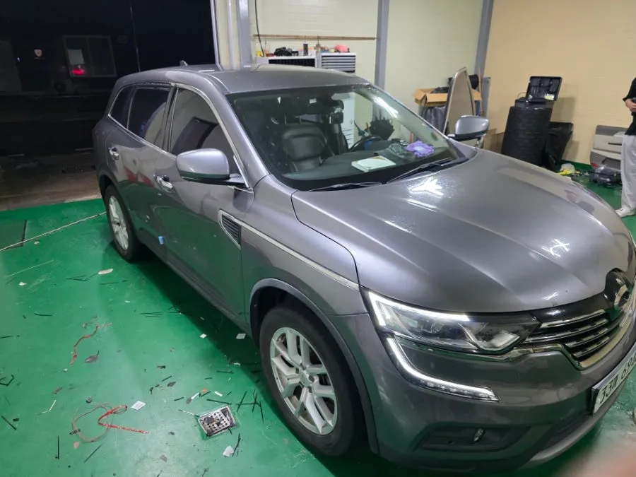 Renault Korea QM6 ambient lighting installation result