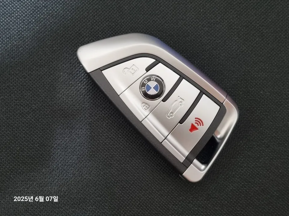 BMW M4 OEM Options Review: Key Fob Upgrade Cost After