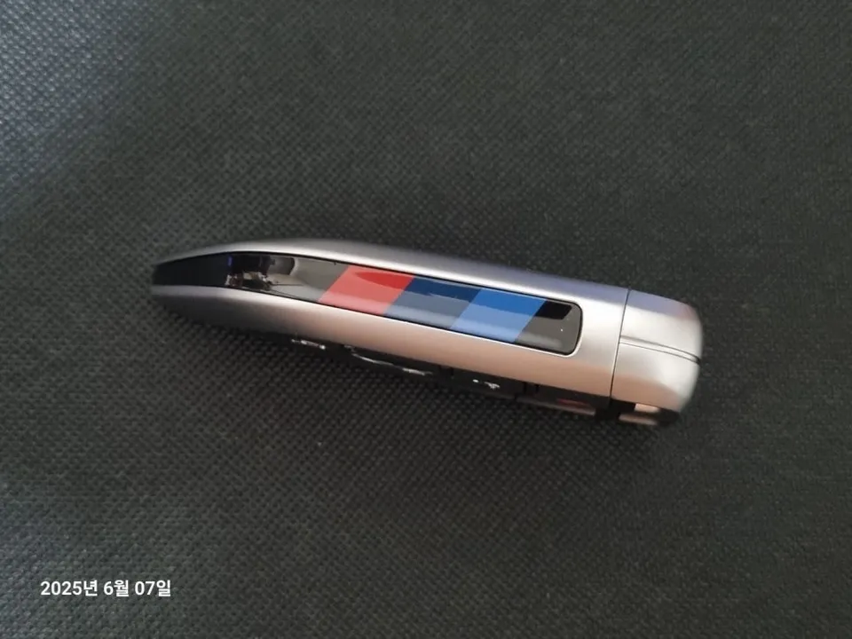 BMW M4 oem options - BMW M4 OEM Options Review: Key Fob Upgrade Cost photo 4