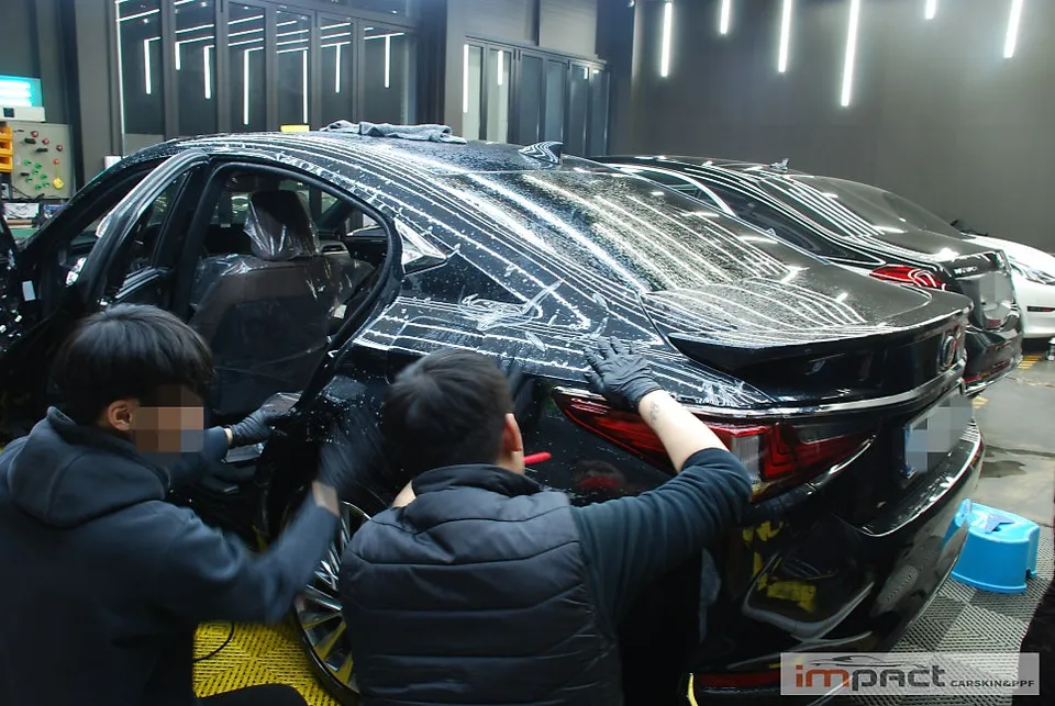 Lexus ES 300h PPF施工事例｜費用目安と仕上がり 施工写真 1-3