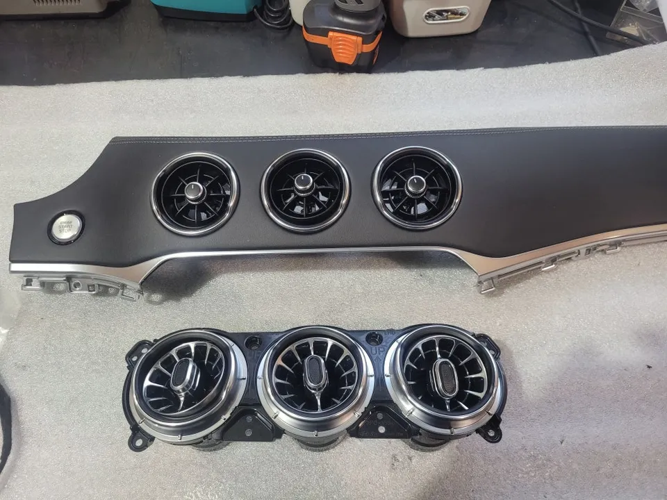 Kia Stinger Meister ambient lighting - Kia Stinger Meister Ambient Lighting Review — Enhanced Interior photo 4