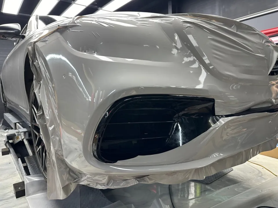 Mercedes-Benz S-Class W222のカーラッピング事例|費用目安・仕上がり 施工写真 1-2