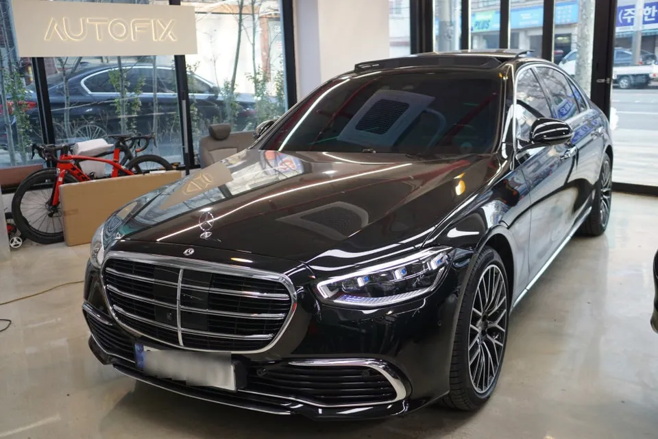 Mercedes-Benz S-Class W223 interior customization review