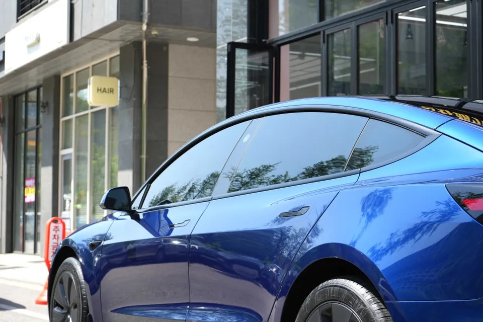 Tesla window tinting - Tesla Model 3 Tinting 45% 30% Review: Brightness Choice photo 4