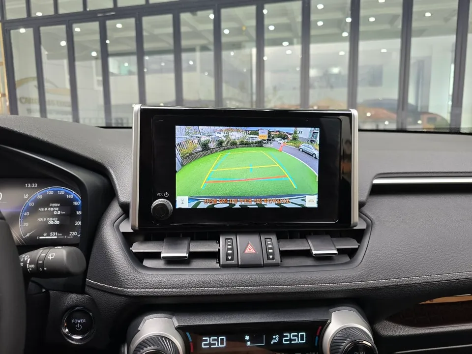 Toyota Prius surround view camera - Toyota Prius Surround View Camera Review: Cost & Results photo 3