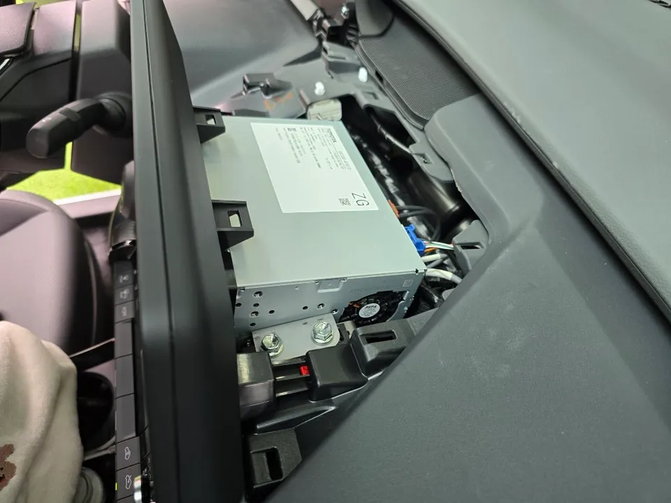 Toyota Prius surround view camera - Toyota Prius Surround View Camera Review: Cost & Results photo 4