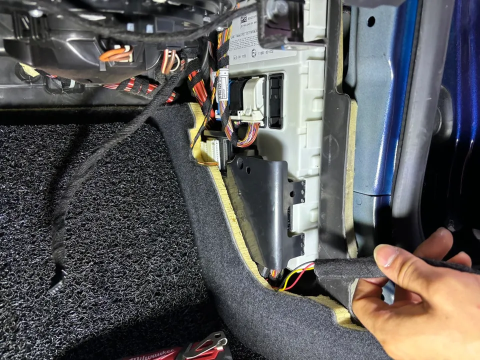 BMW 1 Series F20 dash cam - BMW 1 Series F20 Dash Cam Installation Review photo 4