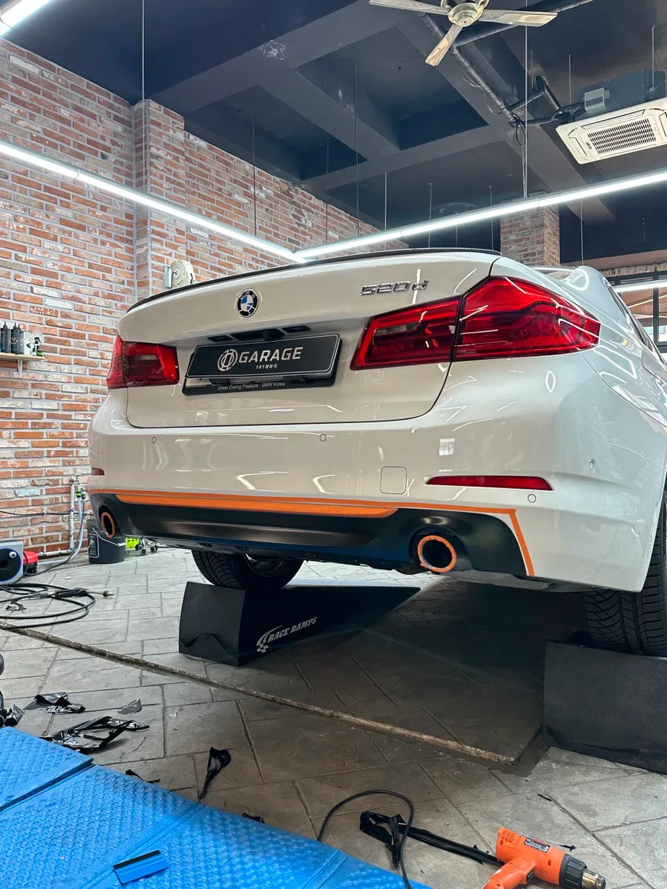 BMW 5 SeriesのPPF施工事例|費用目安・仕上がり 施工写真 2-2
