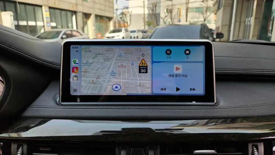 BMW X6 F16のAndroid Auto・CarPlay取付事例 施工写真 2-2