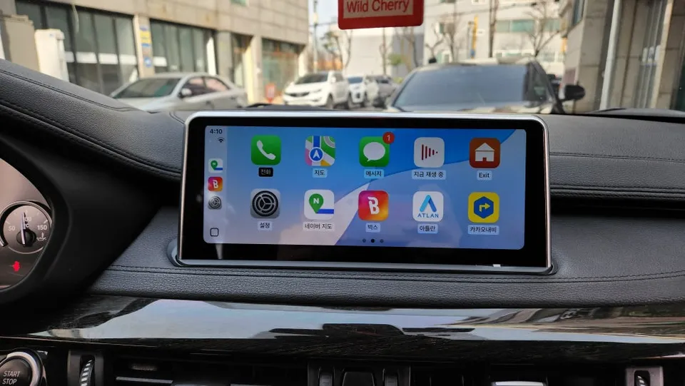 BMW X6 F16のAndroid Auto・CarPlay取付事例 施工写真 3-2